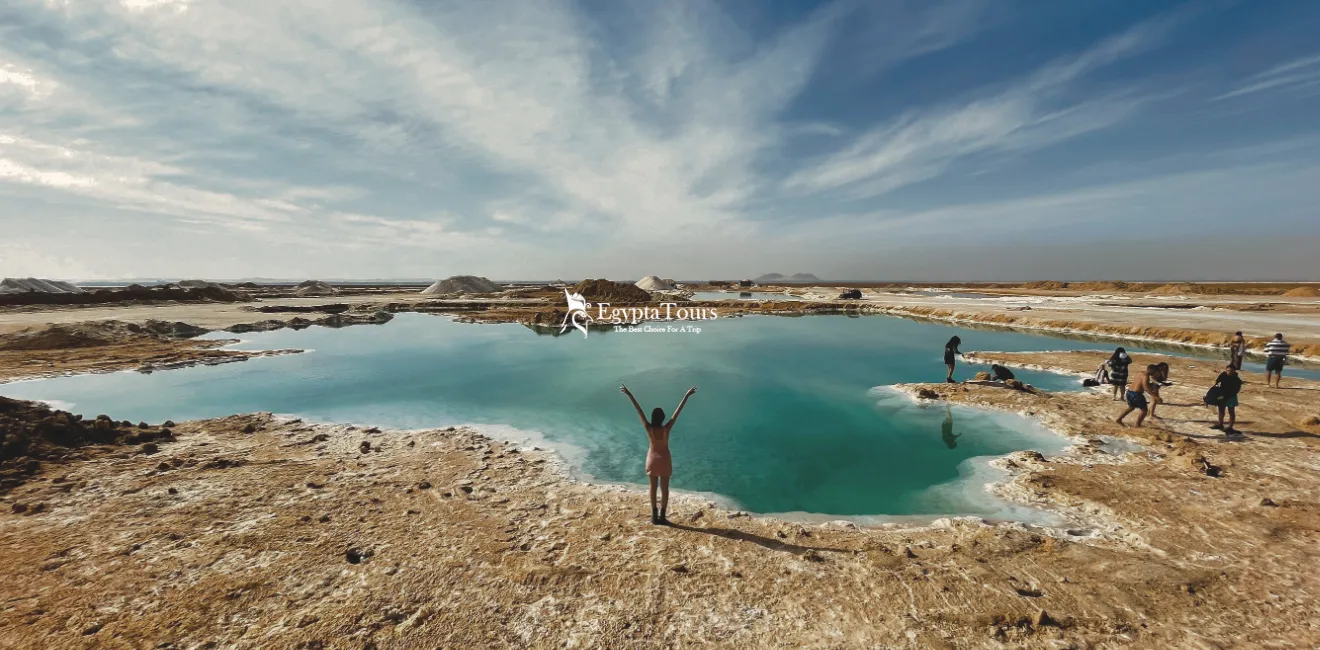Top-Rated-Places-In-Egypt-Siwa-Oasis-Desert-Landscape-EgyptaTours
