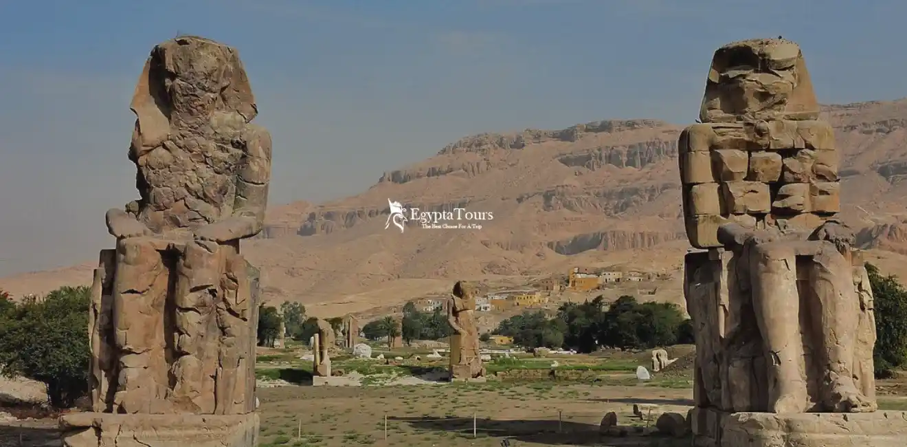 Colossi of Memnon: Exploring the Best Attractions in Luxor 4 What-To-Expect-When-Visiting-The-Colossi-Of-Memnon-Historic-Site-Experience-EgyptaTours