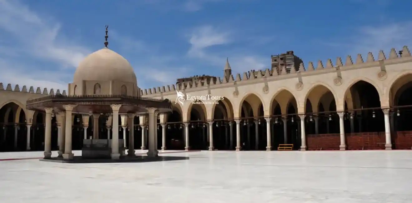 Amr-Ibn-Al-Aas-Mosque-Minarets-And-Courtyard-In-Cairo-EgyptaTours