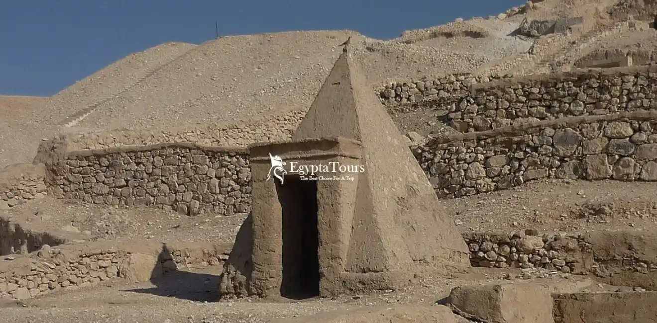 Deir El-Medina: The Ultimate Guide to Explore Beauty of Luxor 4 The-Tombs-in-Deir El-Medina-EgyptaTours