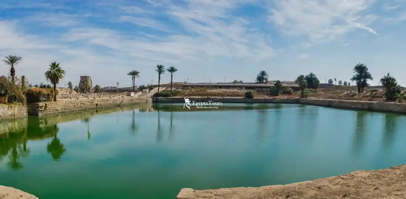 The-Sacred-Lake-of-Karnak-EgyptaTours