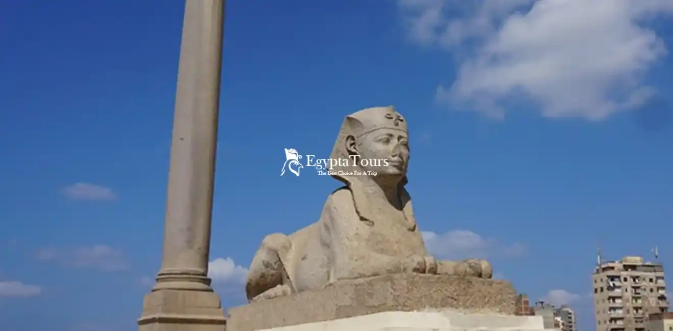 Archaeological-remains-Roman-attractions-Alexandria-EgyptaTours