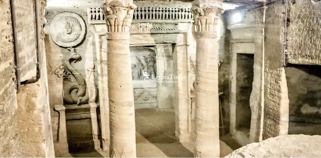 Overview-of-the-Catacombs-of-Kom-El-Shoqafa-EgyptaTours