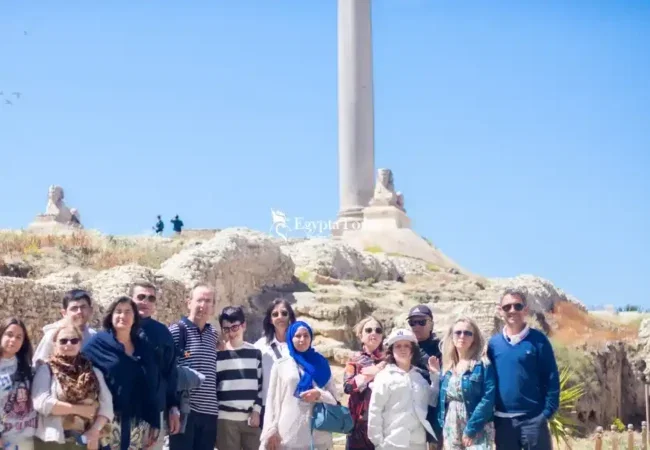 Pompey's-Pillar-in-Alexandria-Featured-image-EgyptaTours-Travellers