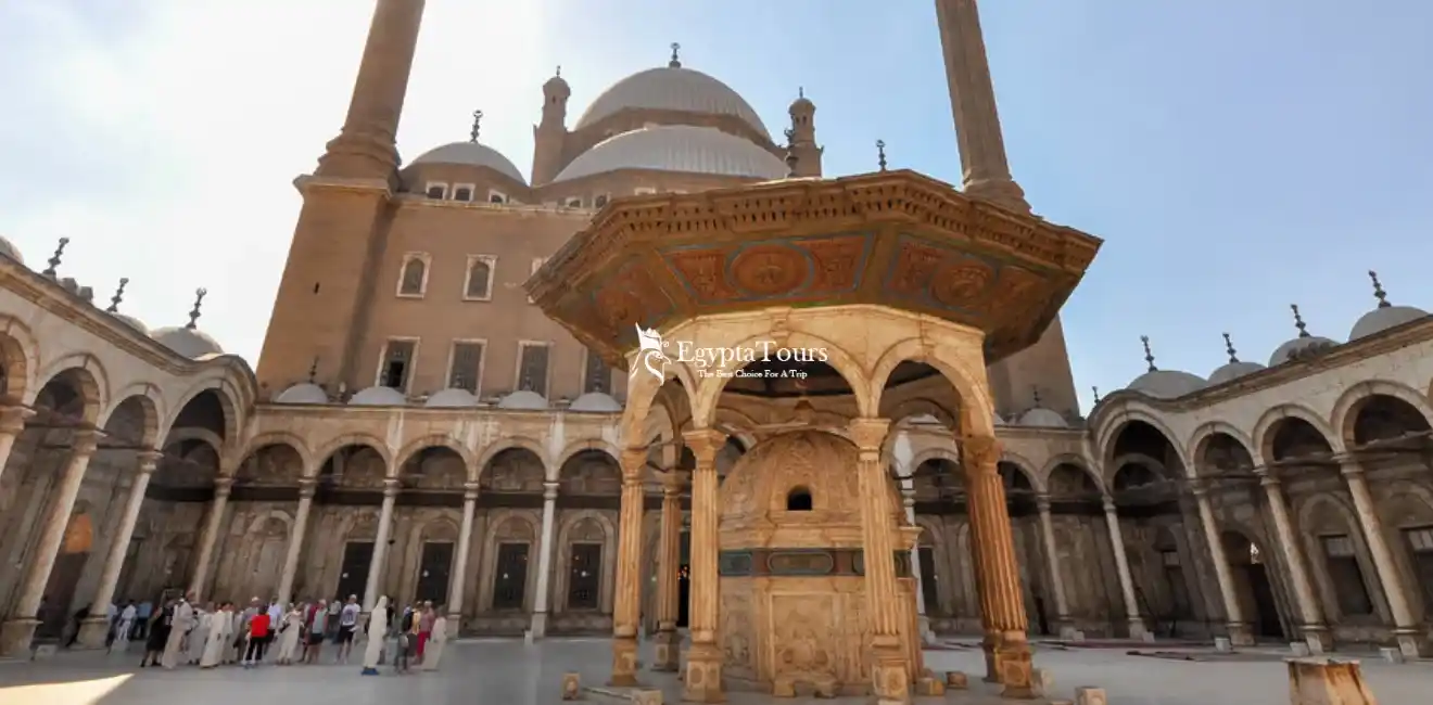 The- Design -of -the- Mosque