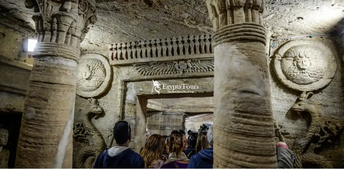 Tips-for-Visiting-the-Catacombs-of-Kom-El-Shoqafa-EgyptaTours
