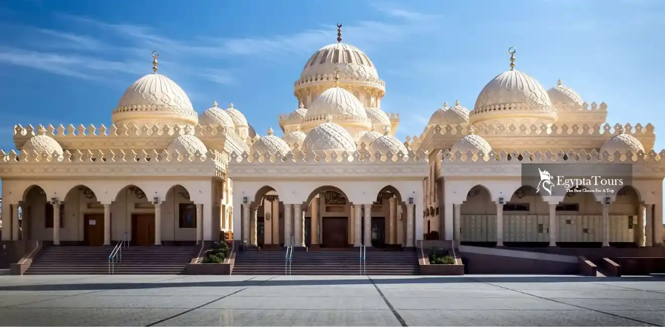 Hurghada 8 Visiting-the-Hurghada-Museum-and-the-Grand-Mosque-EgyptaTours