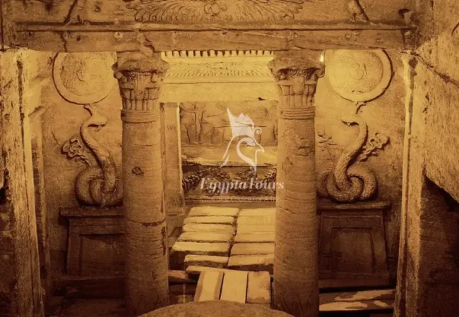 catacombs-of-kom-el-shoqafa-Featured-Image-EgyptaTours