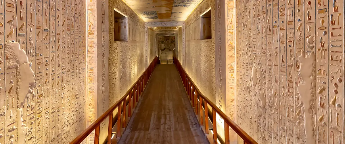 Egypt-Tour-Packages-from-UK-Valley-of-the-kings