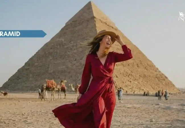 Khafre-Pyramid-Unlock-the-Enchanting-Secrets-Featured-Image