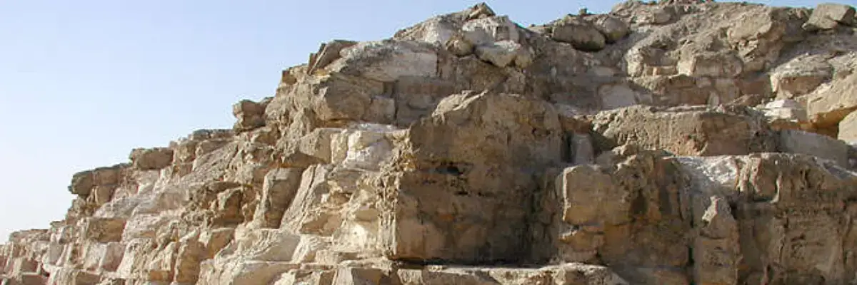 The-Pyramid-of-Djedefre-Giza
