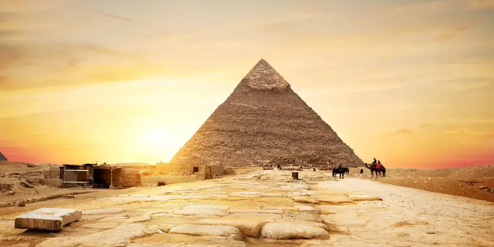 Egypt Tours from Canada: Complete Travel Guide & Packages 36 Egypt-Tours-From-Canada-Pyramid