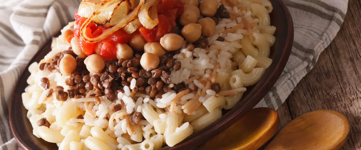 Top-10-Dishes-in-Egypt-Koshari