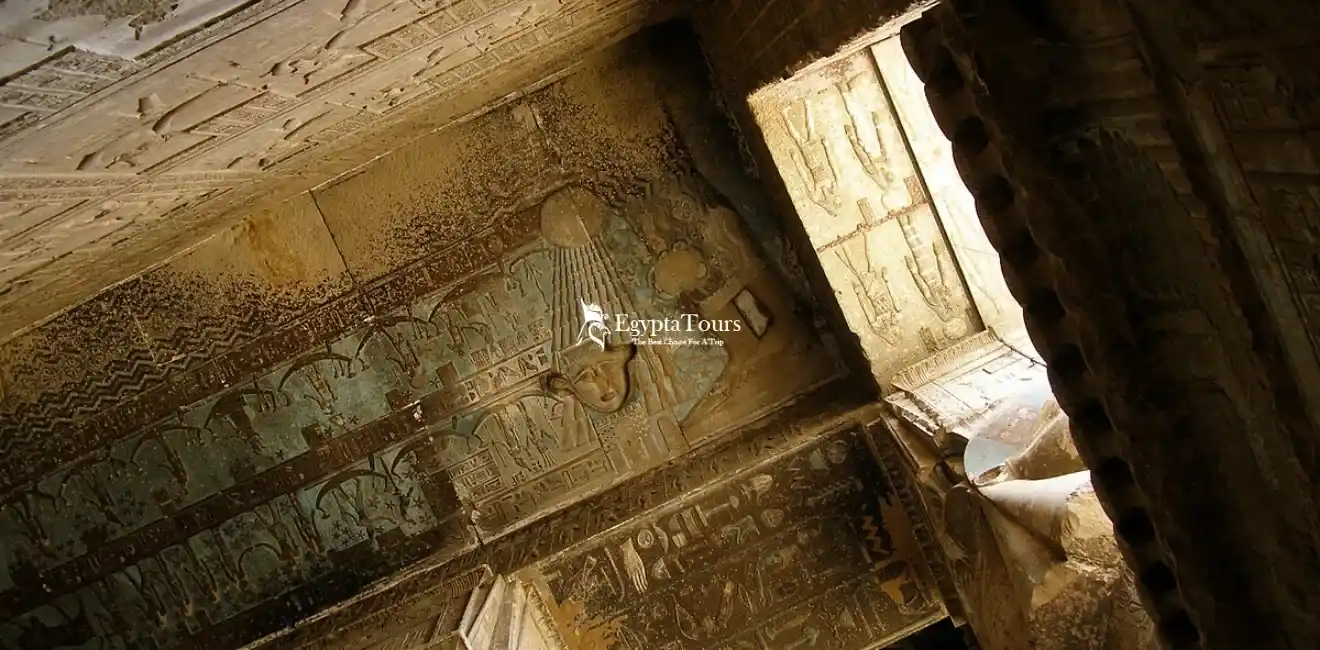 Highlights-Inside-the-Temple-Complex-EgyptaTours