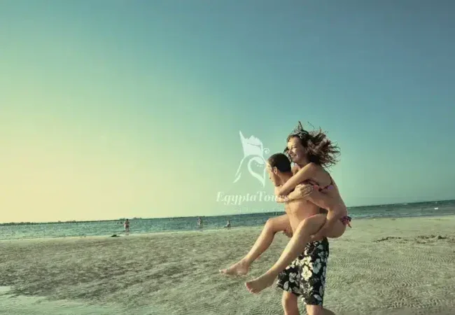 Honeymoon-in-Egypt-EgyptaTours