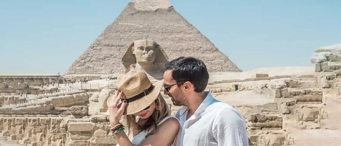 Romantic Things to Do in Egypt: Secrets of Ancient Romance 6 Romantic-Things-to-Do-in-Egypt-Giza-Pyramids