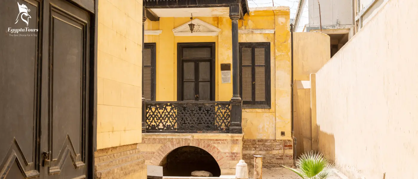 Ben Ezra-Synagogue-Historical-information-and-secrets-EgyptaTours