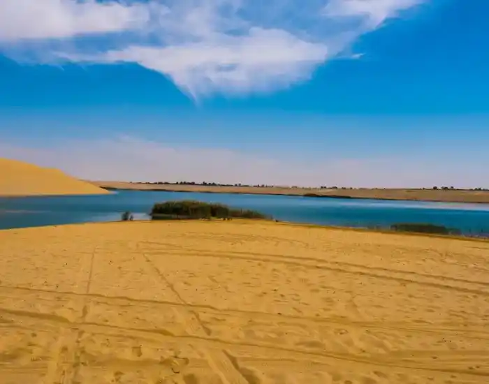 Desert-Sands-And-Blue-Lake-View-In-Fayoum-Oasis-EgyptaTours
