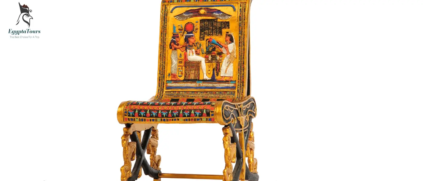 Tutankhamun- tomb-artifacts-EgyptaTours