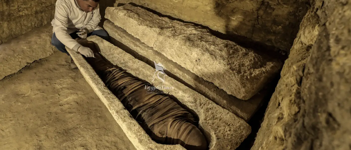 Mummy-of-King-Neferefre-EgyptaTours