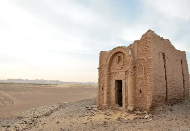 Unlock-the-Secrets-of-Kharga-Oasis