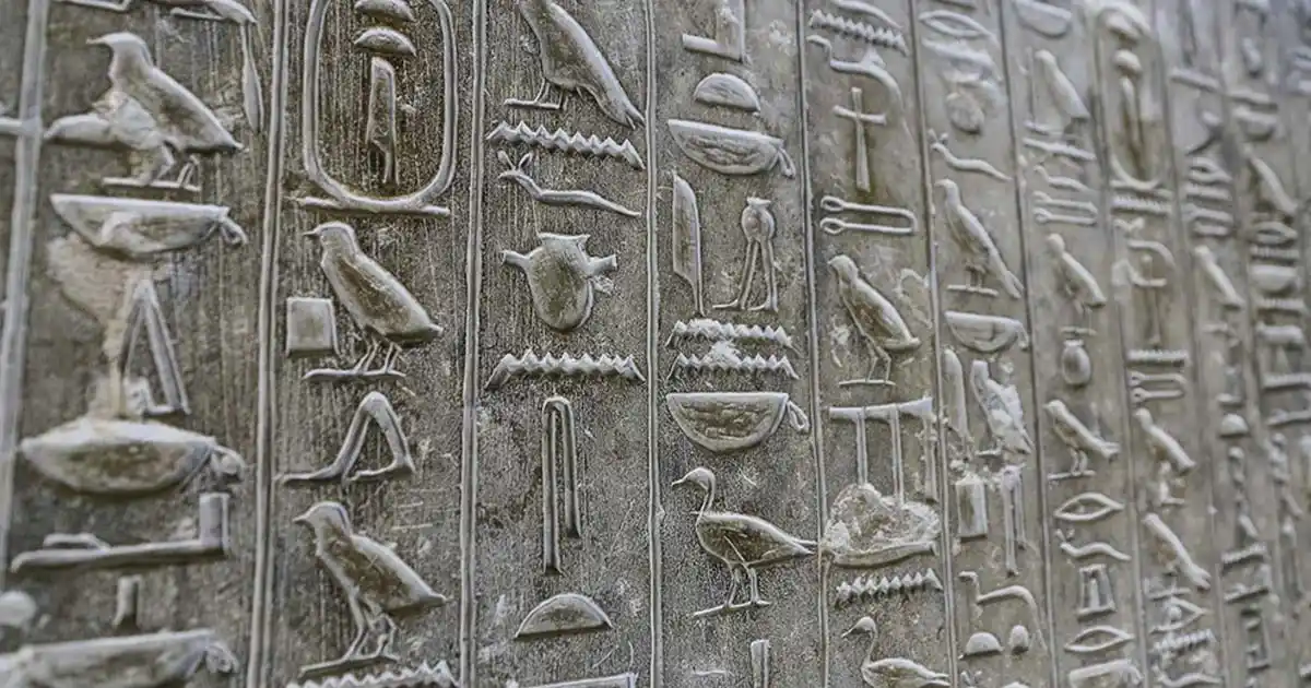 Pyramid-Of-Unas-Texts-Incantations-EgyptaTours