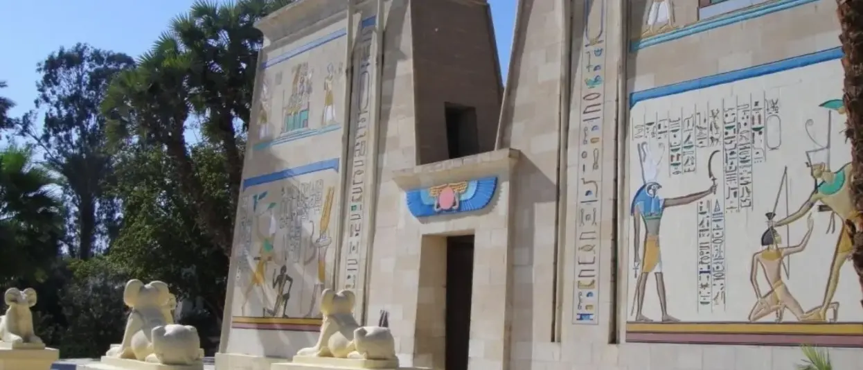 Pharaonic Village in Giza: Your Best Gateway to Egyptian History 5 Where-should-you-stay-to-visit-the-Pharaonic-Village-in-Giza