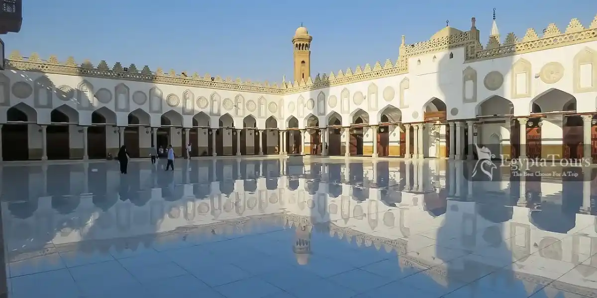 Al-Azhar Mosque: History, Architecture & Spiritual Significance in Cairo