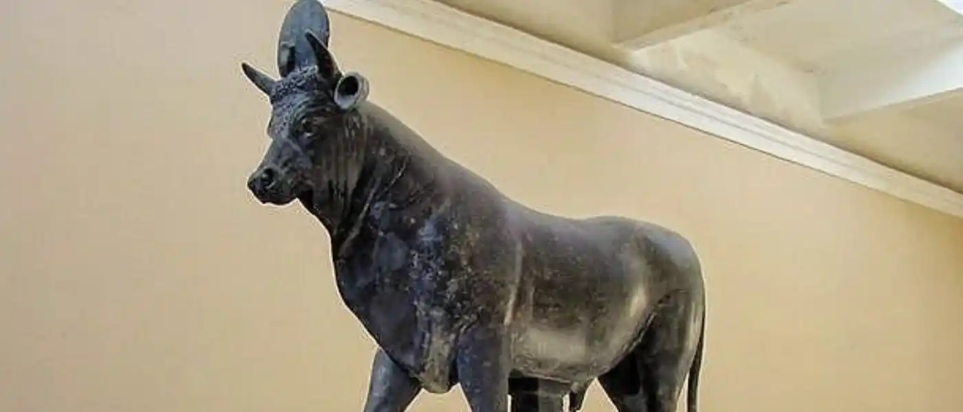 Discovery-of-the-Apis-Bull-EgyptaTours