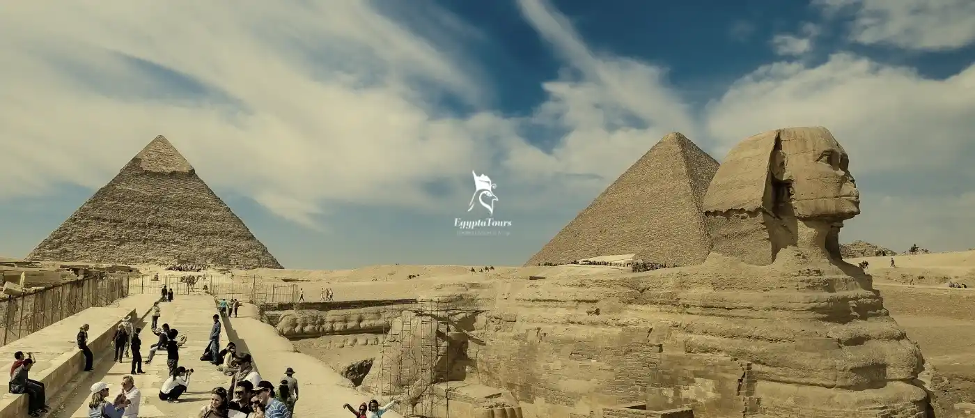 The-Fourth-Reasons-The-Fascinating-Historical-Attractions-7-Reasons-to-Visit-Egypt