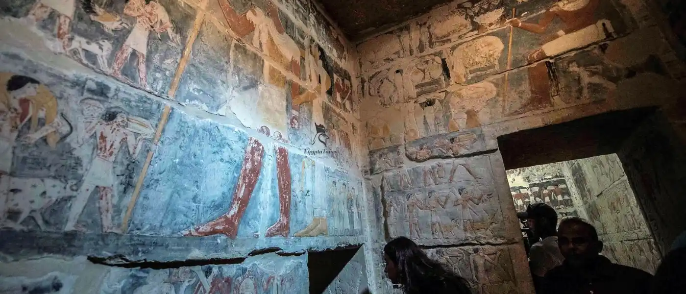 A-tour-of-the-rooms-of-the-Mehu-Tomb