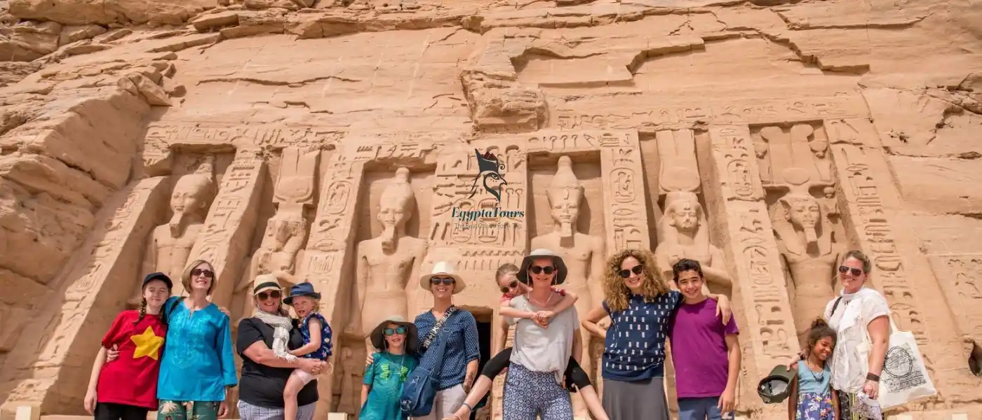 Top Things to Do in Egypt with Family: Fun and Adventure for All Ages 5 Experiencing-Egypt-Culture-with-family-EgyptaTours