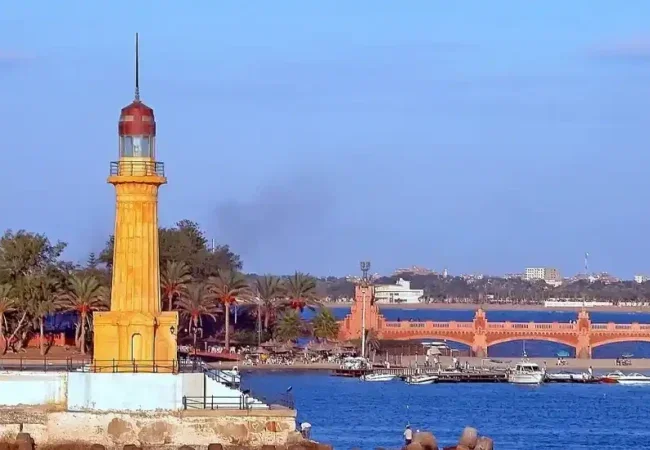 History-and-Significance-of-the-Alexandria-Lighthouse-Ancient-Wonder-of-the-World
