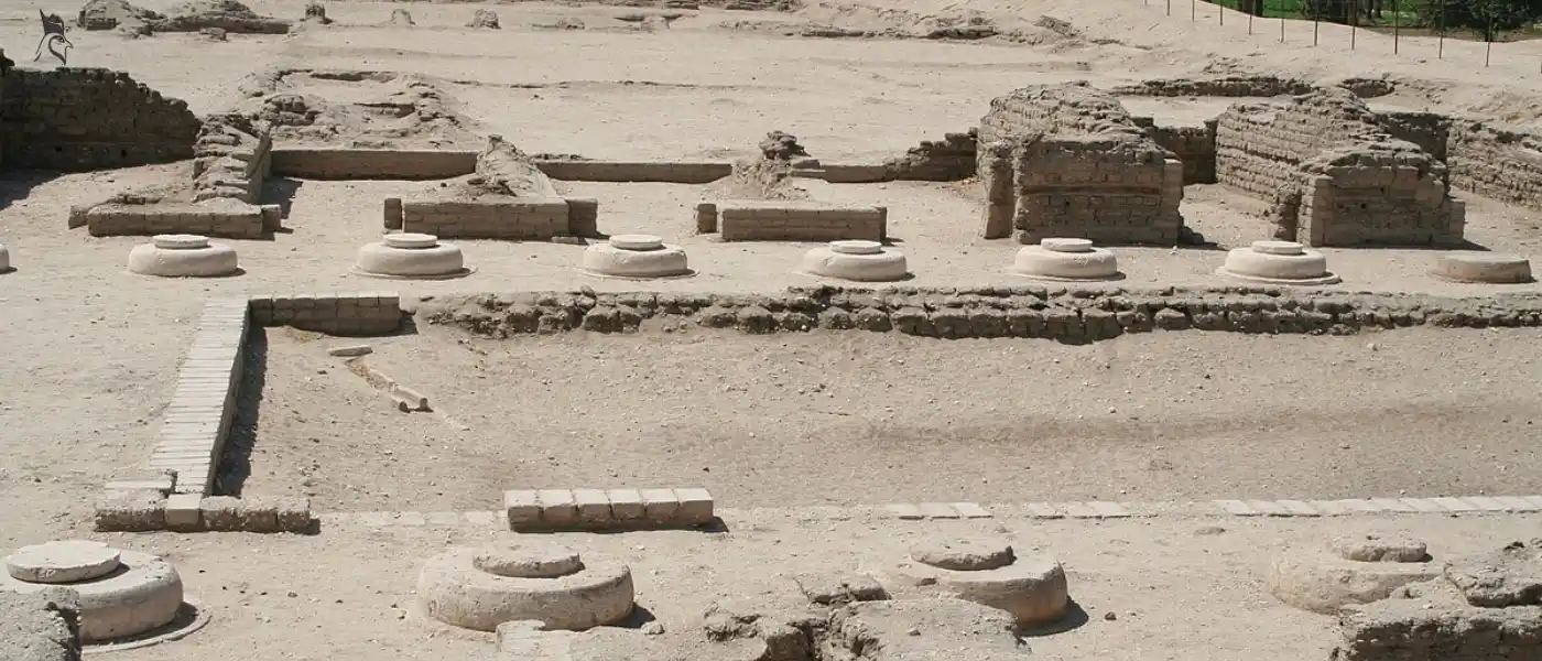 The-most-famous-Pharaonic-houses-that-exist-until-now-EgyptaTours-Houses-in-Ancient-Egypt