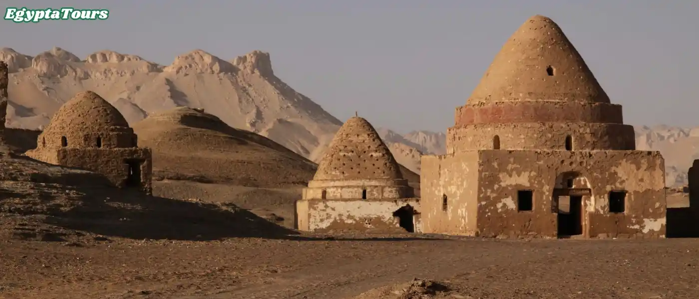 The Western Desert and Magical Oasis 8 The-Western-Desert-and-Magical-Oasis-2-Dakhla-Oasis-EgyptaTours