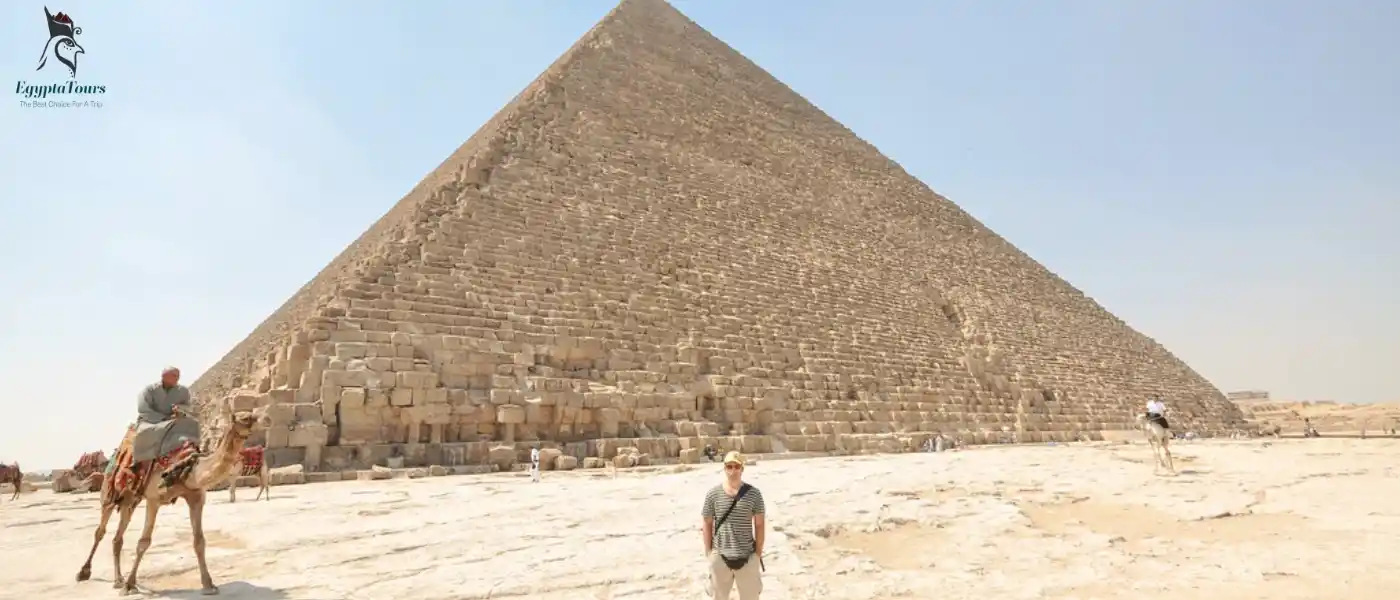 Where-are-the-Giza-Pyramids-Located-Is-it-Safe-to-Visit-the-Pyramids-of-Giza-EgyptaTours