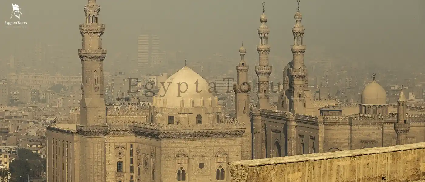 Best-8-Sights-in-old-Cairo-EgyptaTours-Al-Azhar-Mosque