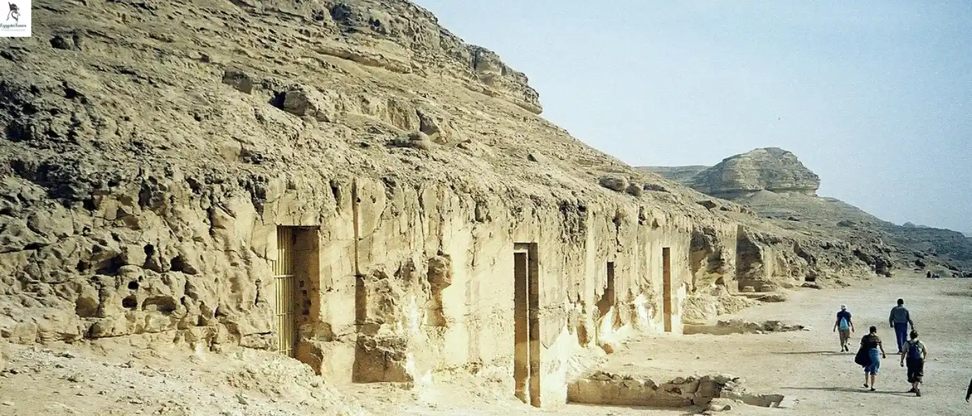 Discovery-of-the-Beni-Hassan-Tombs-EgyptaTours