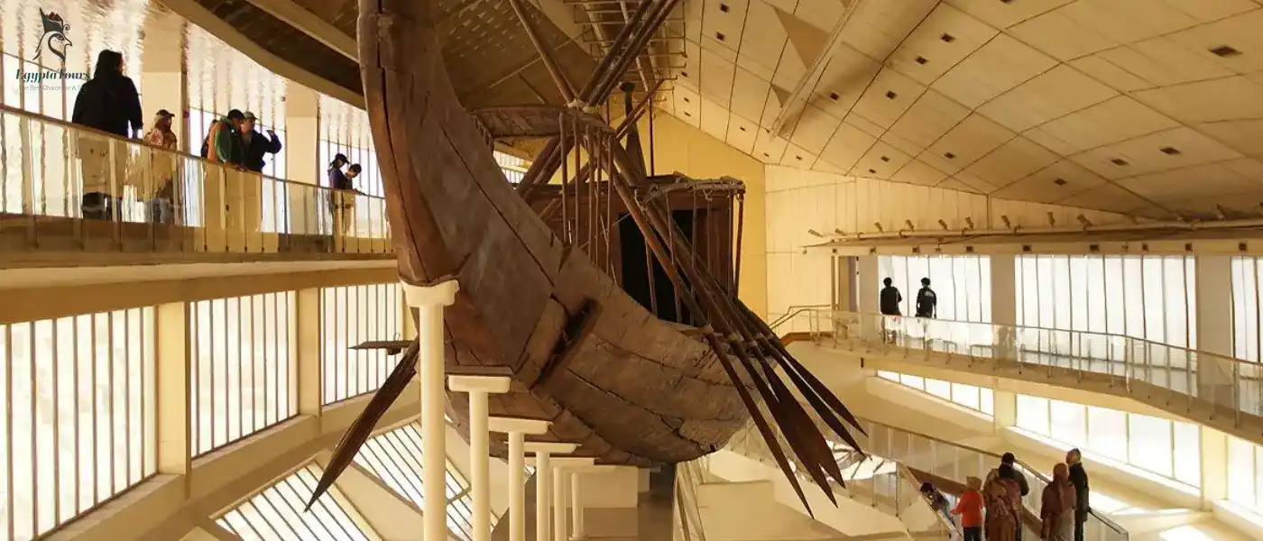 Khufu-Ship-Design-EgyptaTours