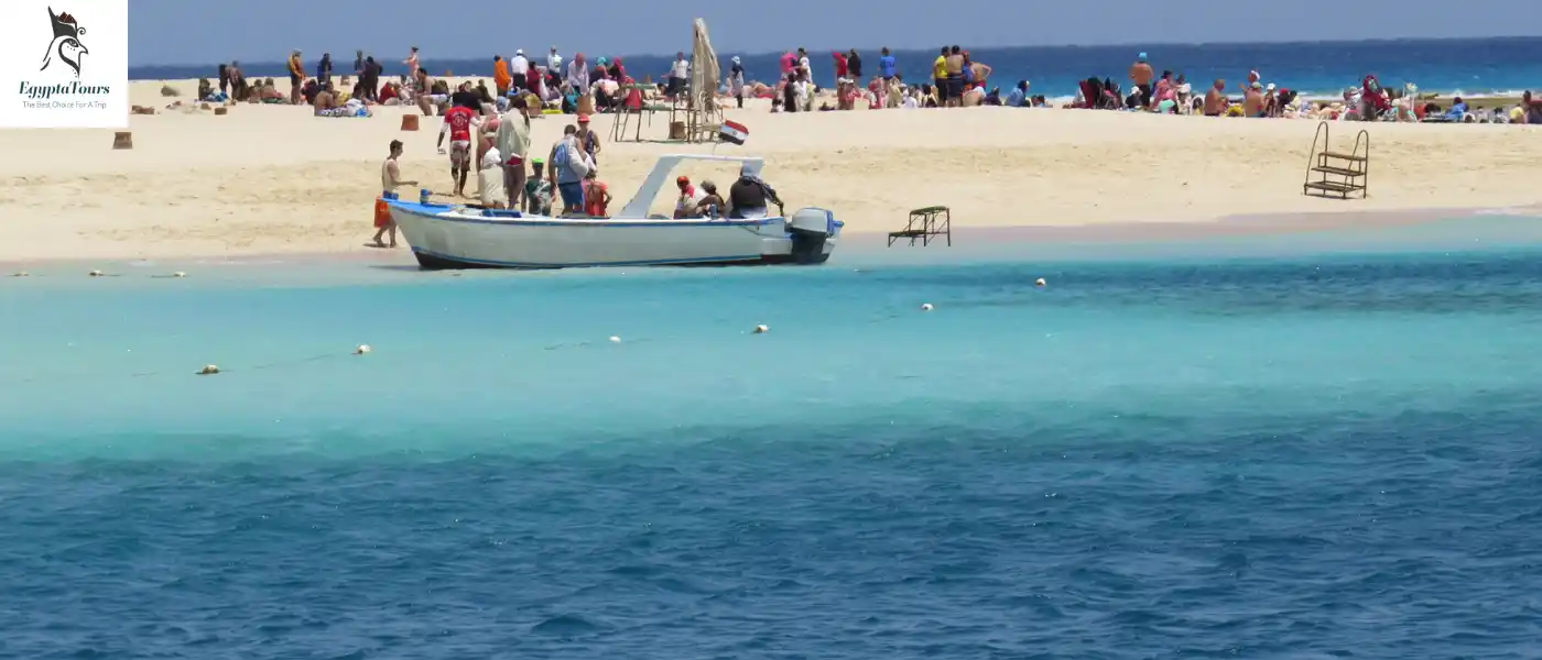 The-Most-Important-Tourist-Activities-on-Giftun-Island-EgyptaTours
