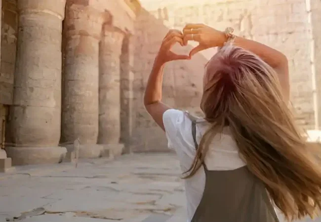 Ancient-Egyptian-Symbol-of-Love-EgyptaTours-Featured-Image
