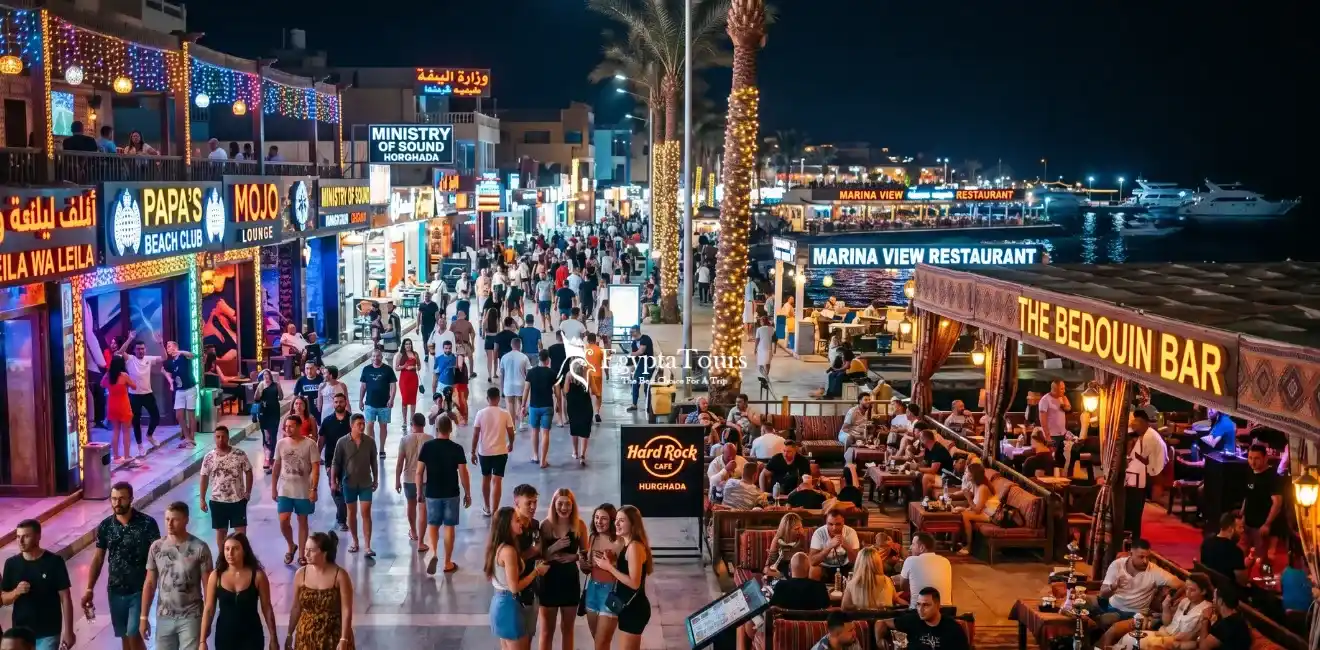 Tourists-Enjoying-Waterfront-Dining-And-Vibrant-Nightlife-At-The-Illuminated-Hurghada-Marina-EgyptaTours