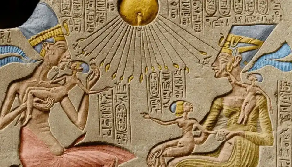 Akhenaten and the Hymn to The Aten
