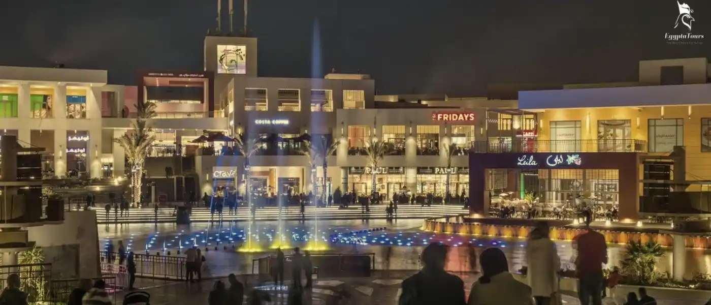 Best Spots to Enjoy Christmas in Cairo 4 Cairo-Festival-City-Christmas-Carnival-Best-Spots-to-Enjoy-Christmas-in-Cairo-EgyptaTours