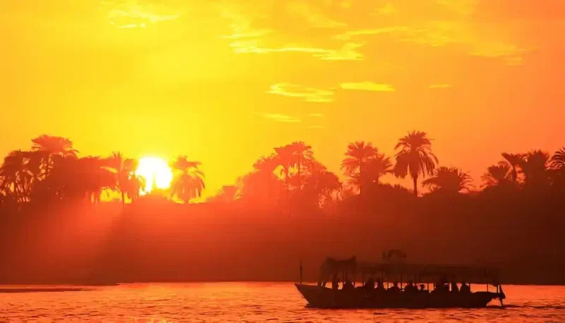 How-to-Enjoy-Dahabiya-Nile-Cruise-EgyptaTours