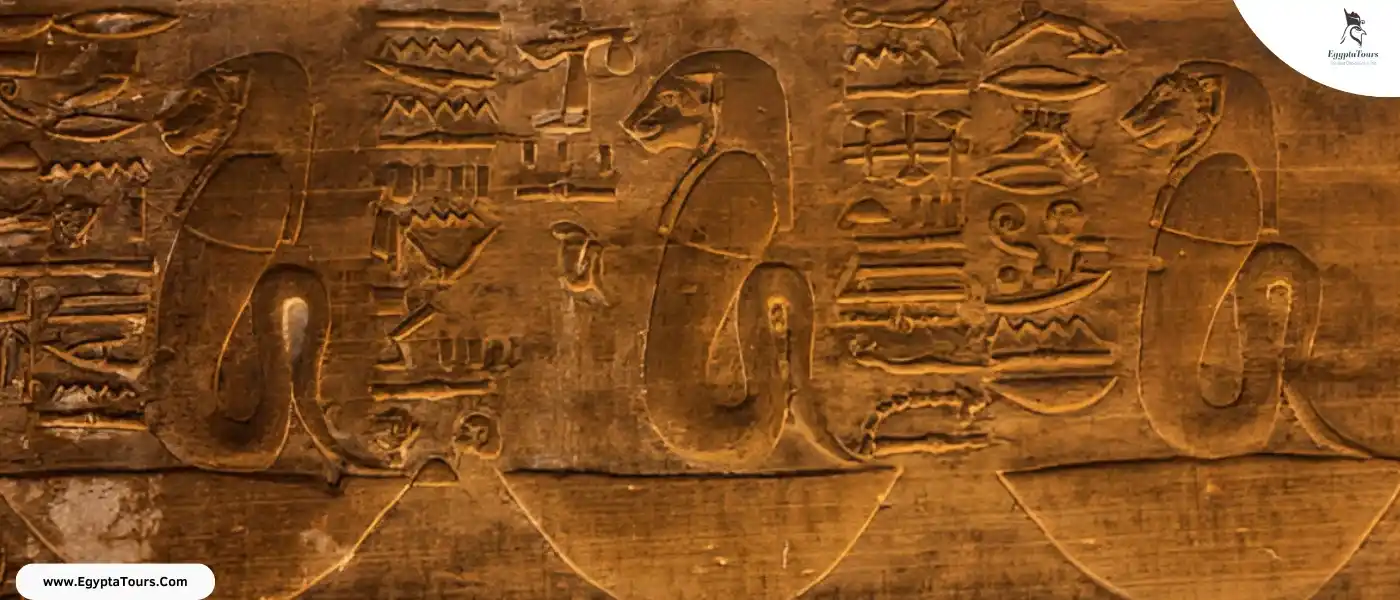 The cobras in Ancient Egypt 4 Mythical-snakes-dragons-Cobras-in-ancient-Egypt-EgyptaTours