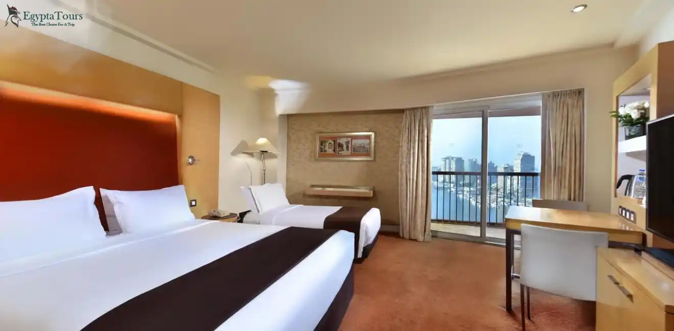 hotel-img
