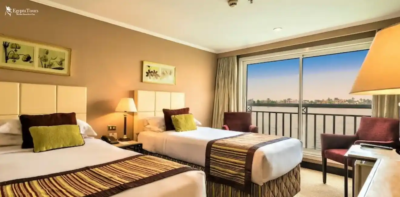hotel-img