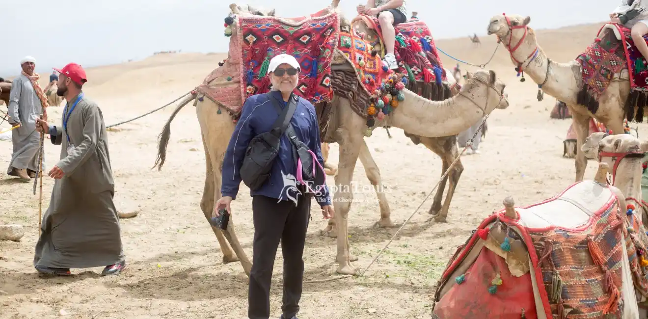 Camel Ride in Giza Pyramids 2 What-To-Expect-During-Camel-Ride-in-Giza-Pyramids-EgyptaTours