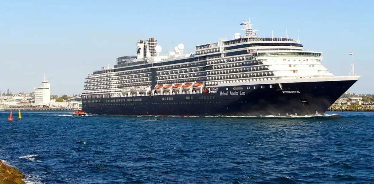 Shore Excursions for Cruises Stop in Safaga Port 26 Zuiderdam-Safaga-Shore-Excursions-From-Safaga-EgyptaTours-Featured